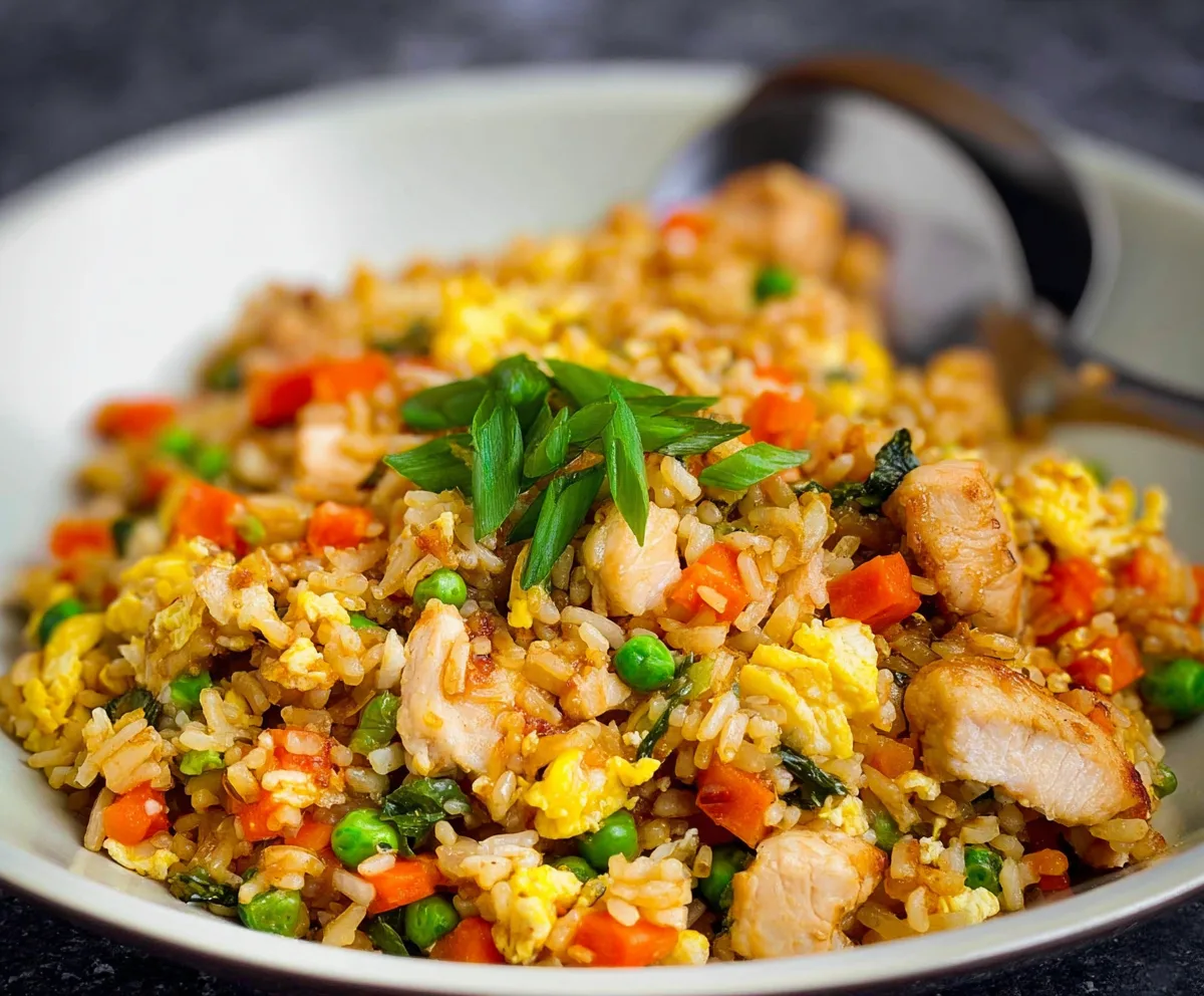 Easy Chicken Fried Rice with Veggies