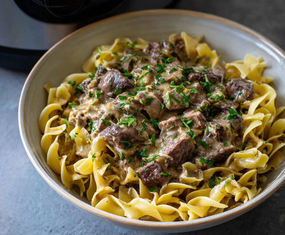 Easy Instant Pot Beef Stroganoff