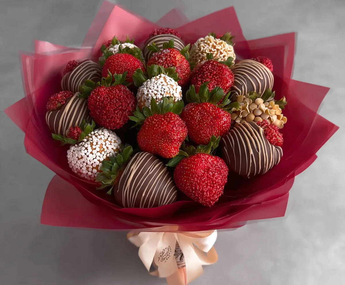 Chocolate Covered Strawberries Bouquet